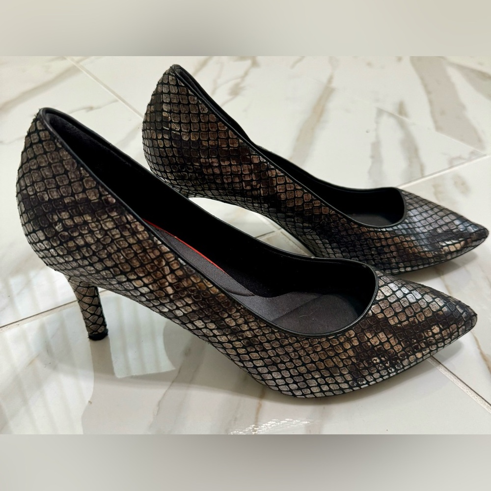 Rockport Total Motion heels